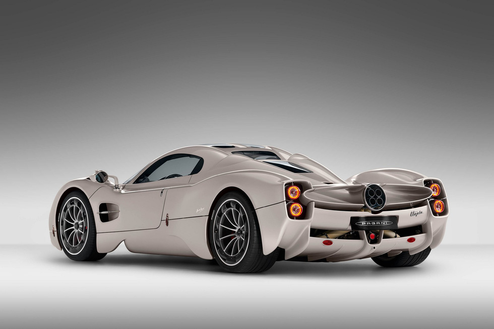 Pagani Utopia ra mắt: Kế cận Huayra, giá từ 2,19 triệu USD, dùng hộp số sàn và động cơ Mercedes - Ảnh 10.