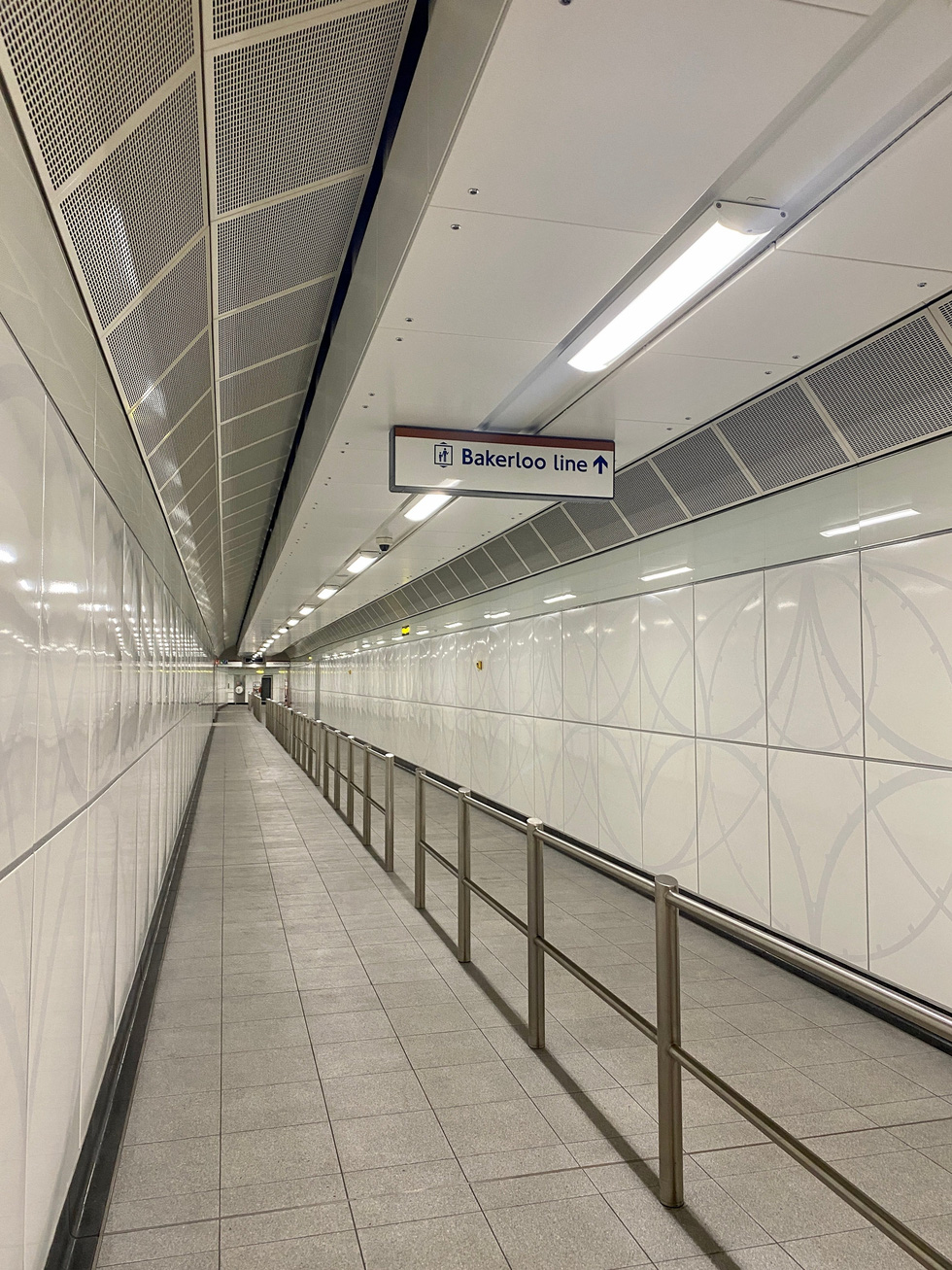 Tuyến tàu điện ngầm 25 tỉ USD: Nhà ga chứa được tòa nhà chọc trời cao nhất London nếu ngả ra đất - Ảnh 6. Tuyến tàu điện ngầm 25 tỉ USD: Nhà ga chứa được tòa nhà chọc trời cao nhất London nếu ngả ra đất - Ảnh 6.