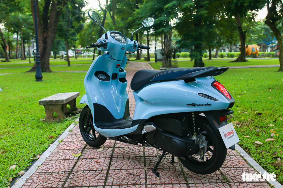 Loạt xe Yamaha mới ra mắt Việt Nam: Grande, R15 thay đổi lớn, NVX nâng cấp nhẹ - Ảnh 11.
