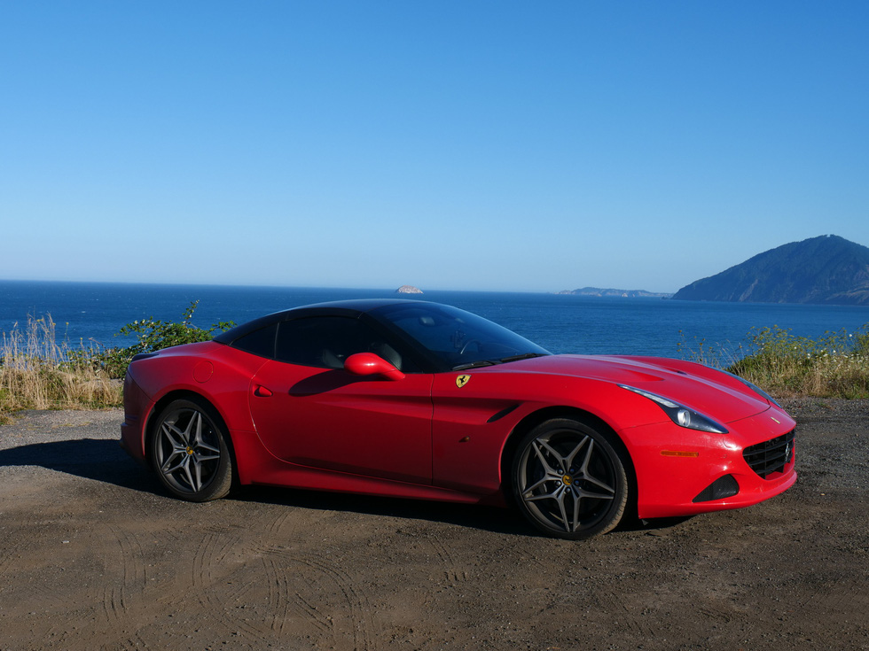 Traveling through 3 countries with a Ferrari supercar: Traveled nearly 21,000km in 2 months - Photo 8.
