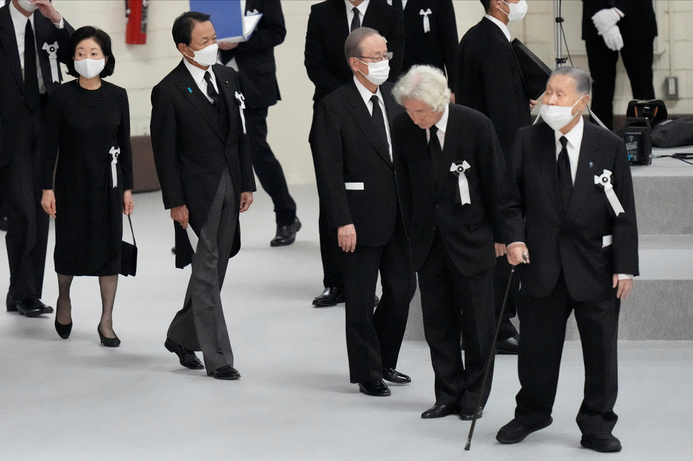 Japan and world leaders pay tribute to late Prime Minister Abe during the national mourning ceremony - Photo 11.