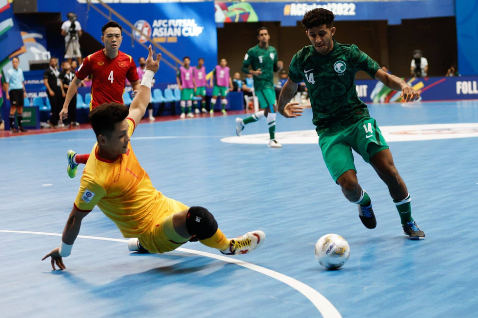 Đánh bại Saudi Arabia, futsal Việt Nam rộng cửa đi tiếp ở giải châu Á 2022 - Ảnh 4.