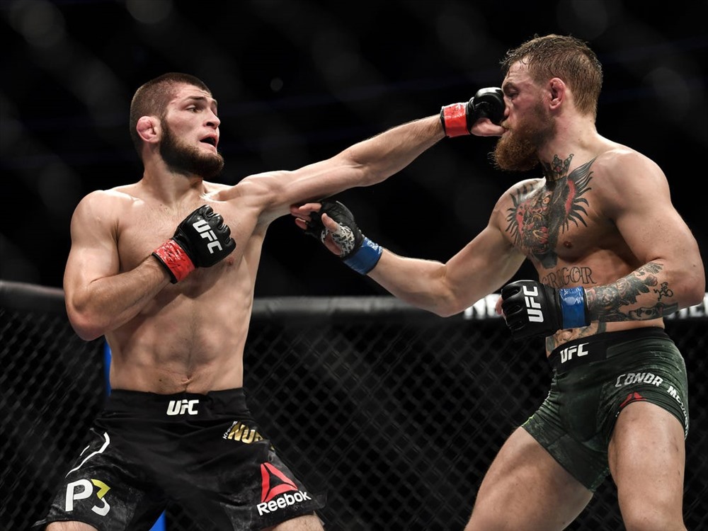 McGregor và Khabib vẫn lời qua tiếng lại trên mạng xã hội