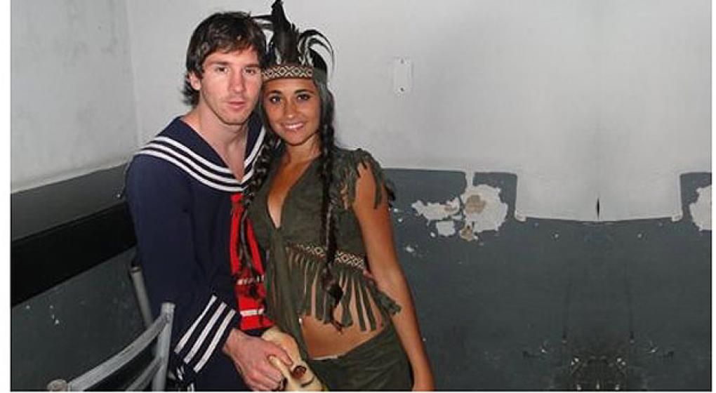 Messi và Ronaldo từng có những màn hóa trang kinh dị trong dịp Halloween