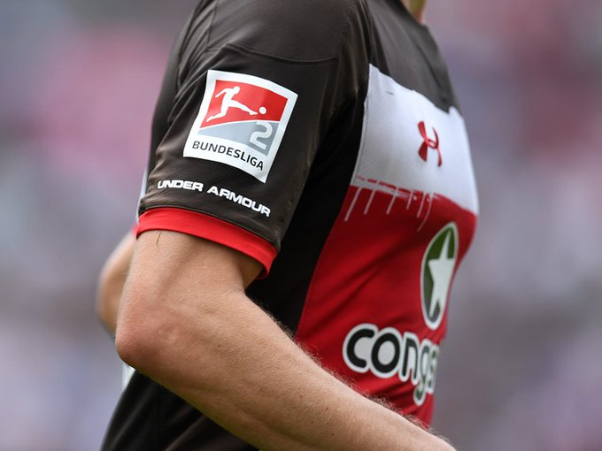 St.Pauli quyết định tự sản xuất áo đấu cho chính mình.