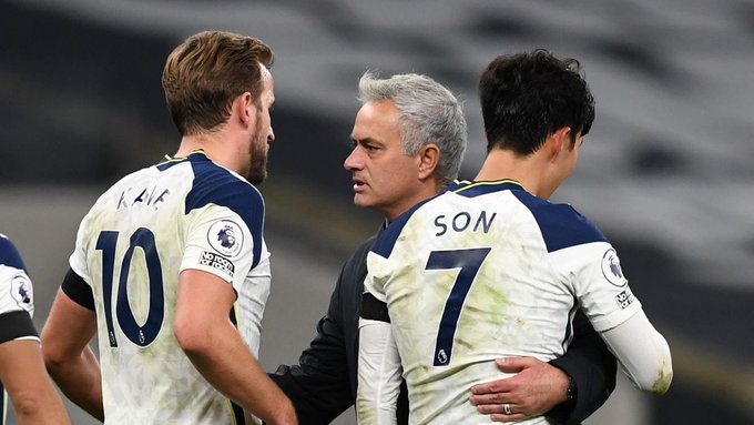 Mourinho bỗng dưng khiêm tốn dù Tottenham bị cầm chân. Ảnh: Getty.