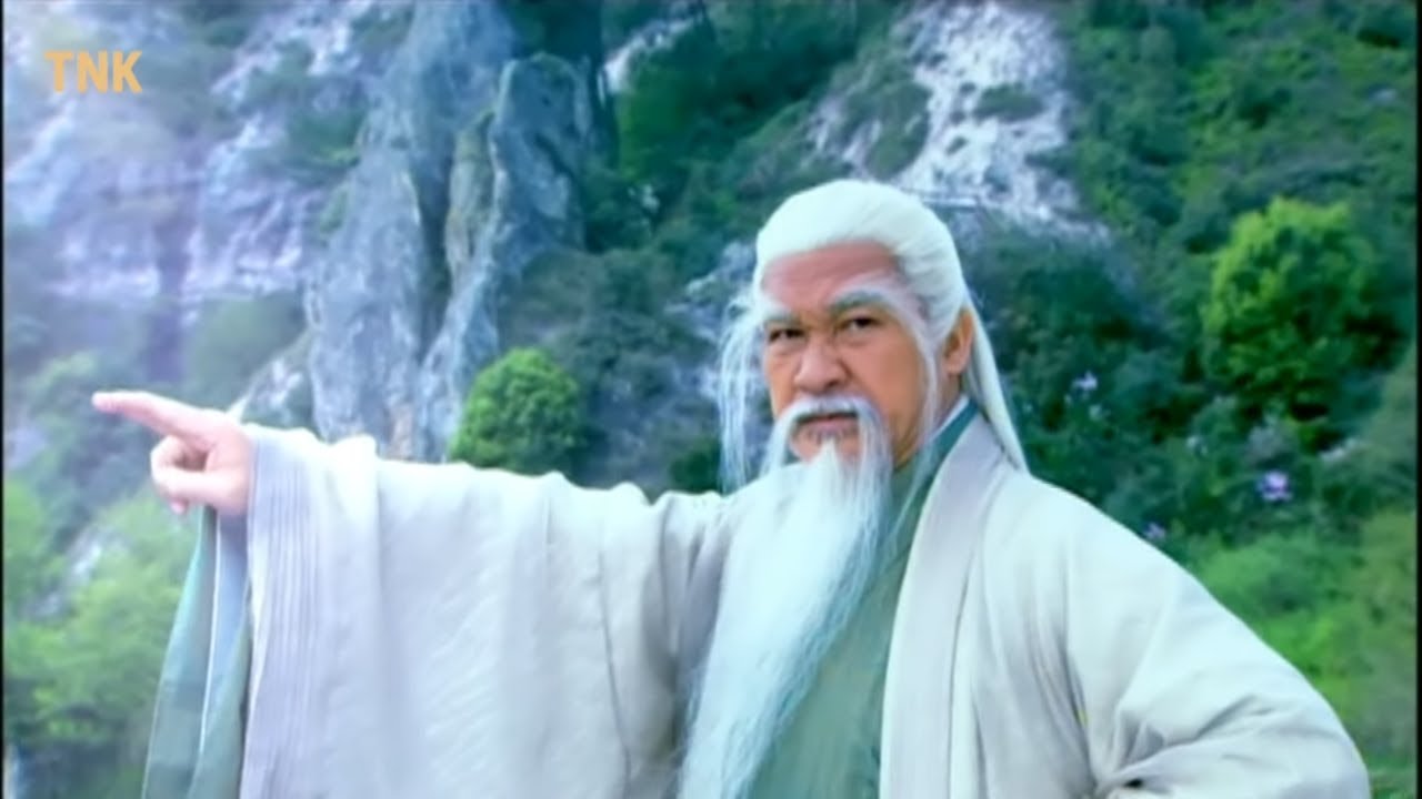 Phong Thanh Dương là thái sư thúc của chưởng môn phái Hoa Sơn - Nhạc Bất Quần, và là thái sư thúc tổ của Lệnh Hồ Xung.