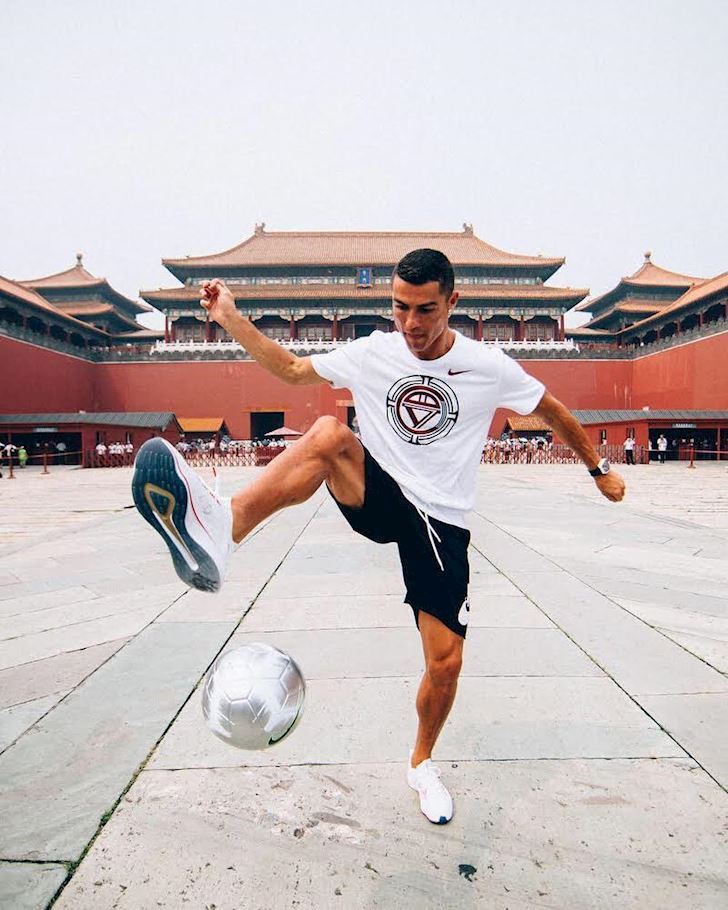 Ronaldo từng đến Trung Quốc năm 2018