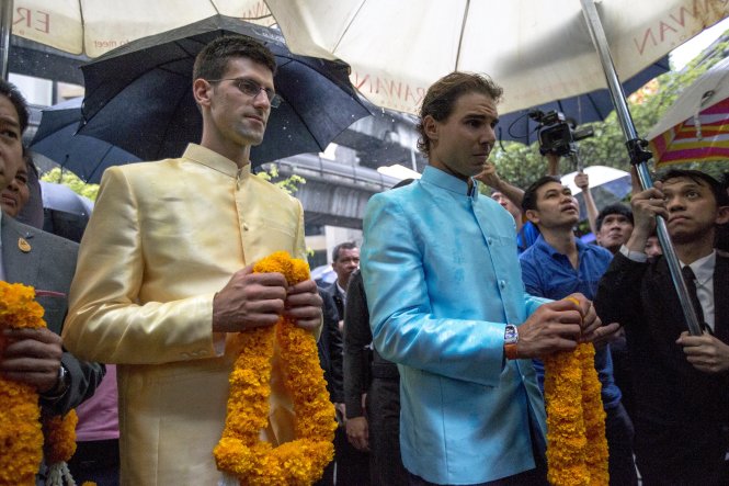 Djokovic và Nadal đến cầu nguyện tại ngôi đền Erawan -Reuters