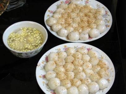 Tại sao Tết Hàn thực lại phải ăn bánh trôi bánh chay?- Ảnh 7. Tết Hàn thực và mâm bánh trôi chay