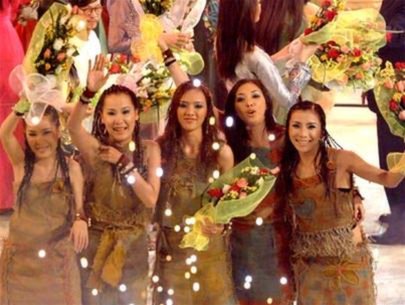 Giáng Son: Nắng theo em trên dòng sông vắng