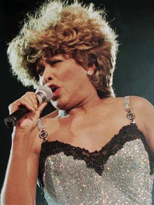 Rocker Tina Turner tái xuất