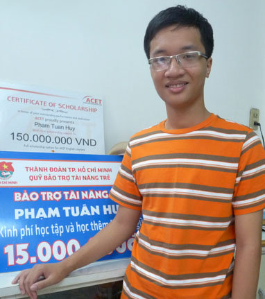 Xông đất nhà Phạm Tuấn Huy - HCV toán quốc tế 2013