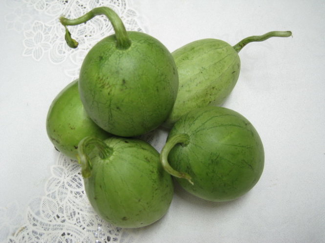 Làm thế nào để có bánh dưa hường hấp ống tre thanh mát?- Ảnh 2. Gió bấc về, nhớ món ngon từ dưa hường