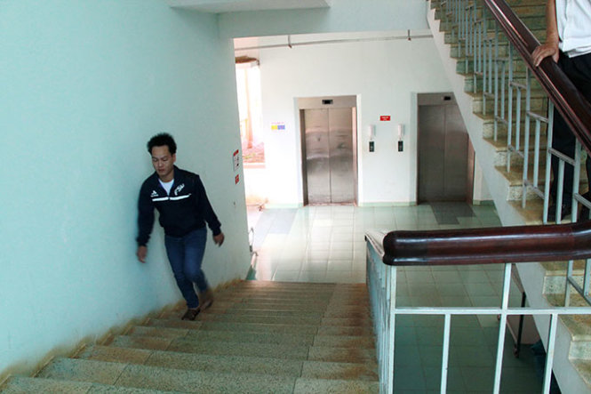 Dự án bệnh viện tại Đắk Nông: Bên tư vấn giám sát tố cáo, chủ đầu tư đề nghị cắt hợp đồng- Ảnh 2. “Đắp chiếu” nhiều thiết bị tiền tỉ tại Bệnh viện Đắk Nông