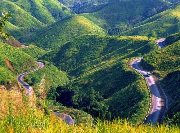 Một vài chú ý khi mà vượt con Đèo Hải Vân Khi mà tham quan đường Đèo Hải Vân quý khách phải chú ý những gì?