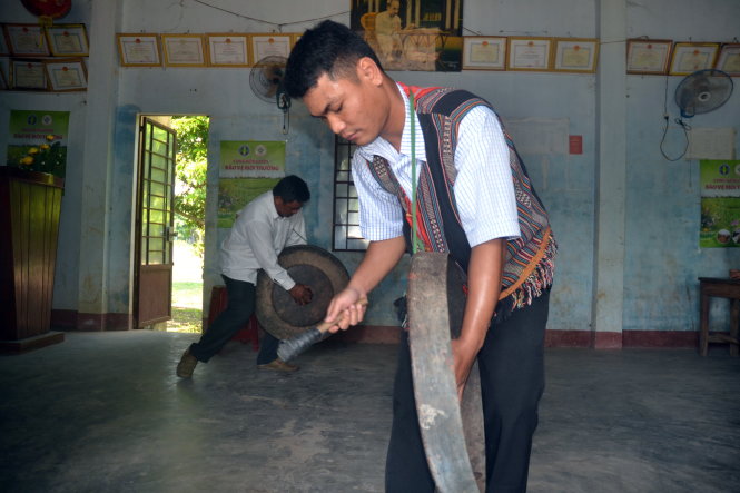 Chi đoàn giữ hồn cồng - chiêng