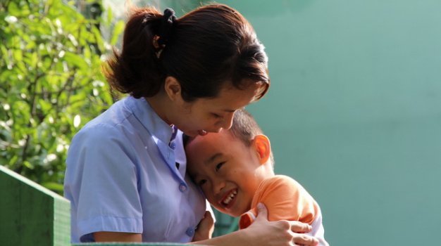Cấy chỉ điều trị bệnh viêm loét dạ dày - Ảnh 2.