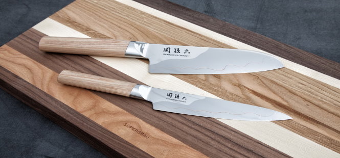Dao của hãng KAI - một hãng dao Nhật nổi tiếng