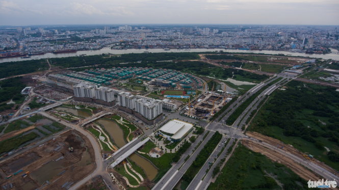 nhiều công trình xây dựng đang được triển khai tại Thủ Thiêm -Thuận Thắng
