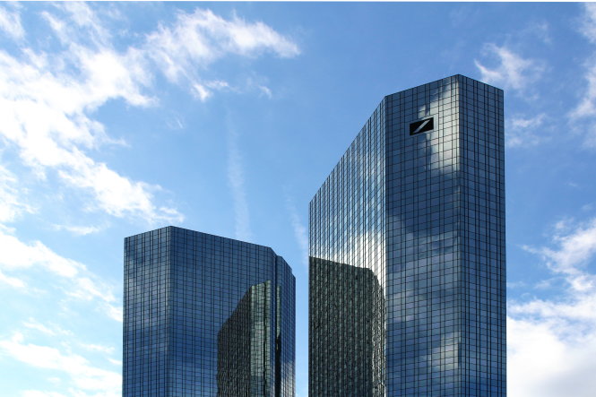 Tòa nhà Deutsche Bank ở Frankfurt - biểu tượng của trung tâm tài chính Đức