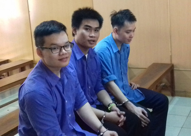 Cảnh sát phát hiện lượng lớn ma túy trong tiệm tạp hóa- Ảnh 4. Thuê chung cư cao cấp buôn bán 3,3 kg ma tuý đá