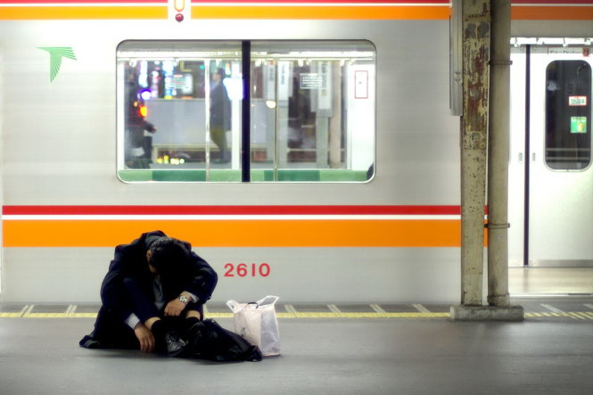 Làm việc đến kiệt sức và tử vong là điều không hiếm ở Nhật Bản