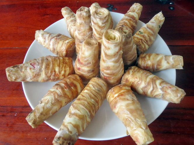 Mô hình 3 tầng khóm - cau - dừa giúp nông dân Kiên Giang ‘sống khỏe’- Ảnh 7. Miền Tây ngoài cổ hủ dừa còn cổ hủ khóm ngon dữ dằn