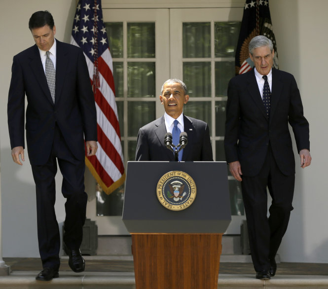 Từ trái sang: ông Comey, ông Barack Obama (người tiền nhiệm của ông Trump) và ông Mueller-japantimes.co.jp