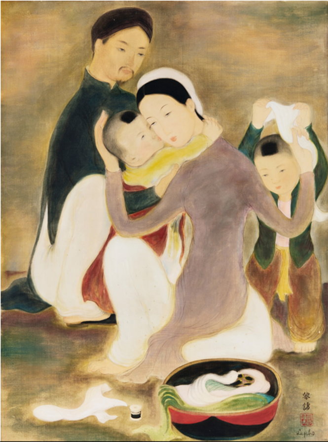 Tác phẩm Gia đình (mực và gouache trên lụa bồi giấy, 63x46cm, khoảng 1938-1940) với giá bán 535.207 USD tại Sotheby’s Hong Kong ngày 30-9-2017, theo nhiều họa sĩ và chuyên gia Việt Nam thì đây không phải tranh do Lê Phổ vẽ.