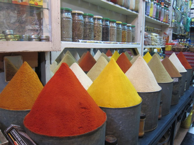 Đến Morocco khám phá hương thơm gia vị cũng là một điều lý thú. Ảnh: N.C.L.