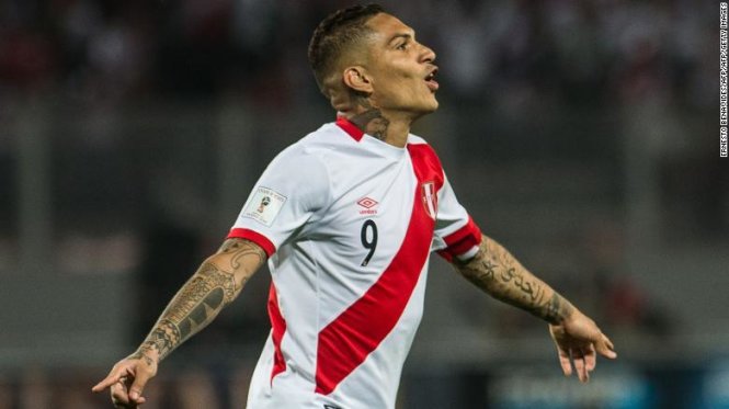 Cầu thủ Peru Paolo Guerrero sau 