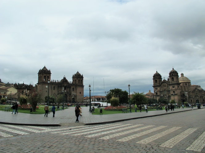 Quảng trường Plaza de Armas ở Cusco. Ảnh: Hoàng Oanh