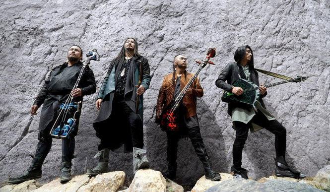 The Hu tìm lại những bản sắc Mông Cổ và muốn một phân loại riêng cho âm nhạc của họ. Ảnh: downloadfestival.co.uk