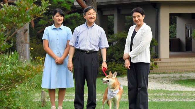 Gia đình Thiên hoàng Naruhito. Ảnh: nippon.com