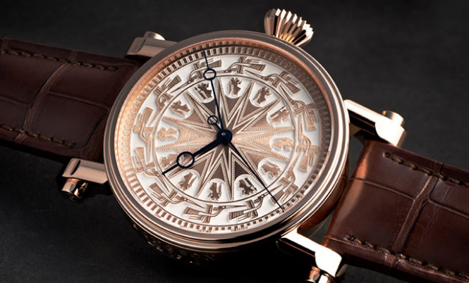 Đồng hồ của Hãng Speake Marin với họa tiết trống đồng Đông Sơn.