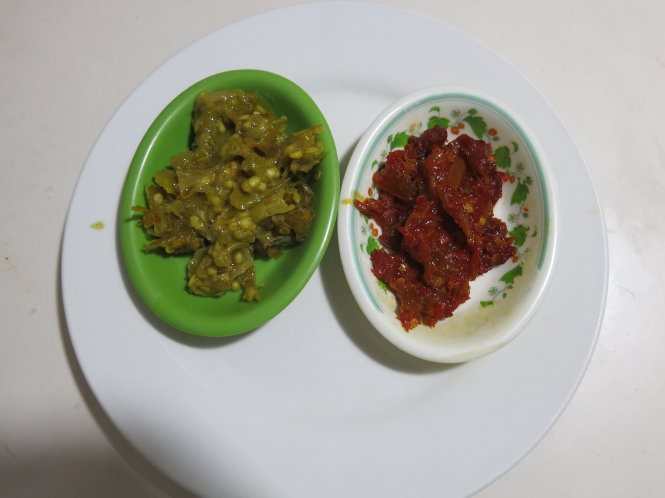 Xốt sambal - hương vị đặc trưng của ẩm thực Indonesia.  Ảnh: Minh Hợp