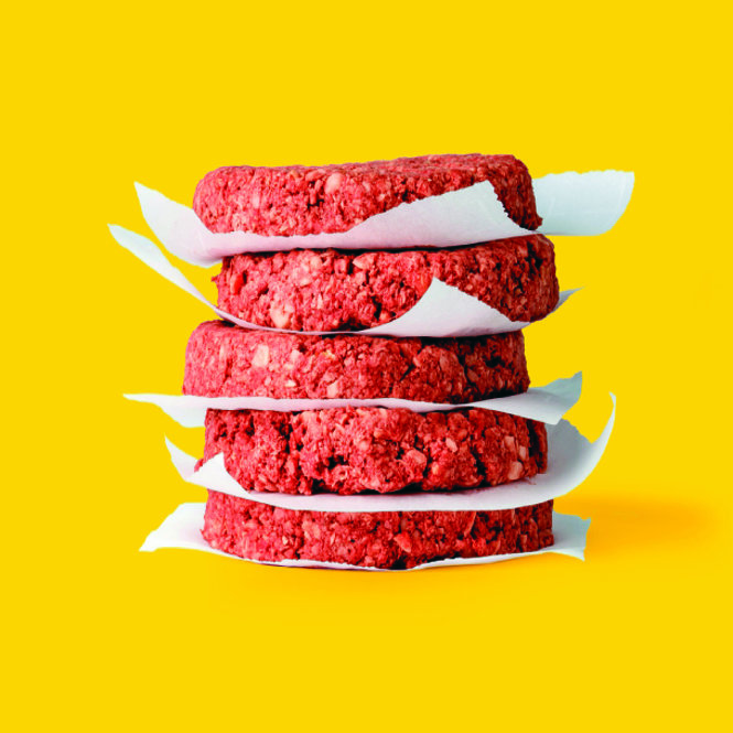 Thịt băm (dùng làm bánh burger hay các món cần thịt băm chay) của Impossible Foods. Ảnh: The spoon.tech