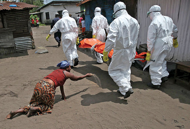 Dịch Ebola là tâm điểm của ngành y tế thế giới trong năm 2014 - Ảnh: time.com