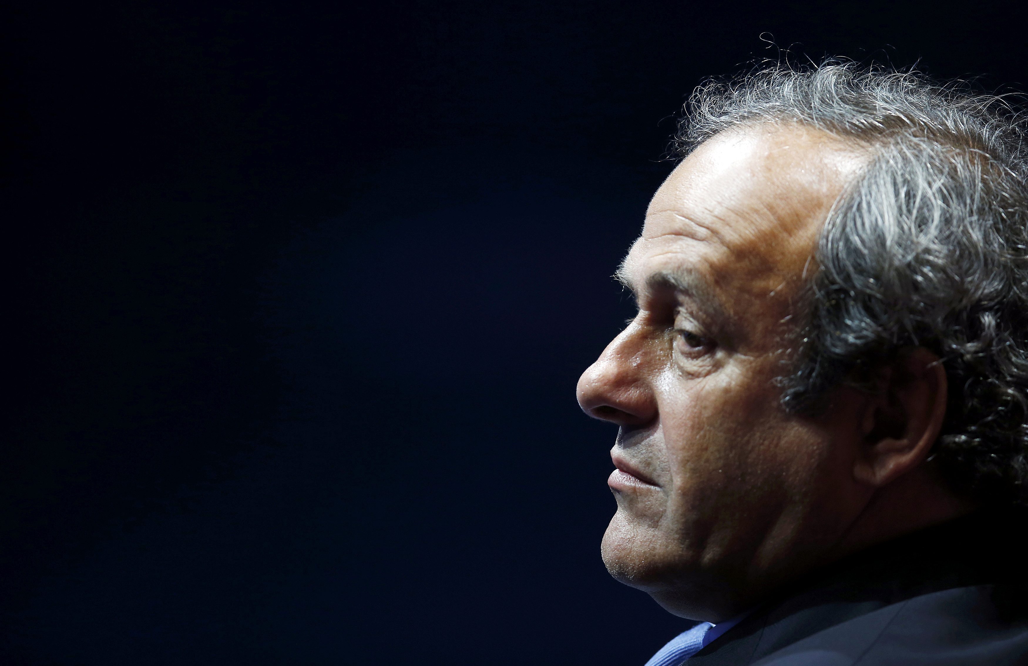 Michel Platini gần như mất hết khả năng trở lại cuộc bầu cử FIFA                       -Reuters