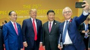 Các lãnh đạo APEC không mặc áo truyền thống APEC chụp ảnh