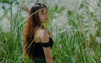 Trai xinh gái đẹp 'diễn sâu' giữa đồng cỏ lau Đà Nẵng