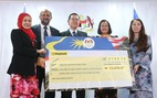 Dân Malaysia đóng góp 2 triệu USD giúp giảm nợ công