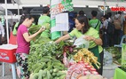Duy trì chợ phiên nông sản ở công viên Lê Thị Riêng