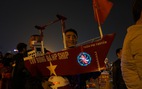 Vác 'du thuyền' đi cổ vũ đội tuyển U23 Việt Nam