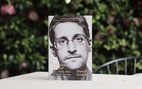 Thế giới ta đang sống dưới mắt cựu điệp viên Edward Snowden