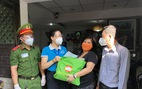 Quận Phú Nhuận hỗ trợ người nước ngoài khó khăn do dịch COVID-19