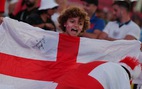 Giá vé xem tuyển Anh tăng gấp 50 lần sau trận thắng Iran