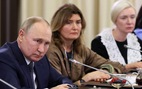 Tin thế giới 28-11: Nghi vấn về mẹ chiến sĩ gặp ông Putin; Anh sẽ áp dụng đối ngoại mạnh mẽ