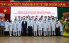 Trưởng Ban Tuyên giáo Trung ương Nguyễn Trọng Nghĩa thăm y bác sĩ tại TP.HCM